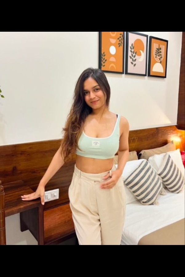  call girls Mayur Vihar