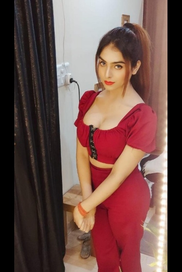  call girls service in Mayur Vihar